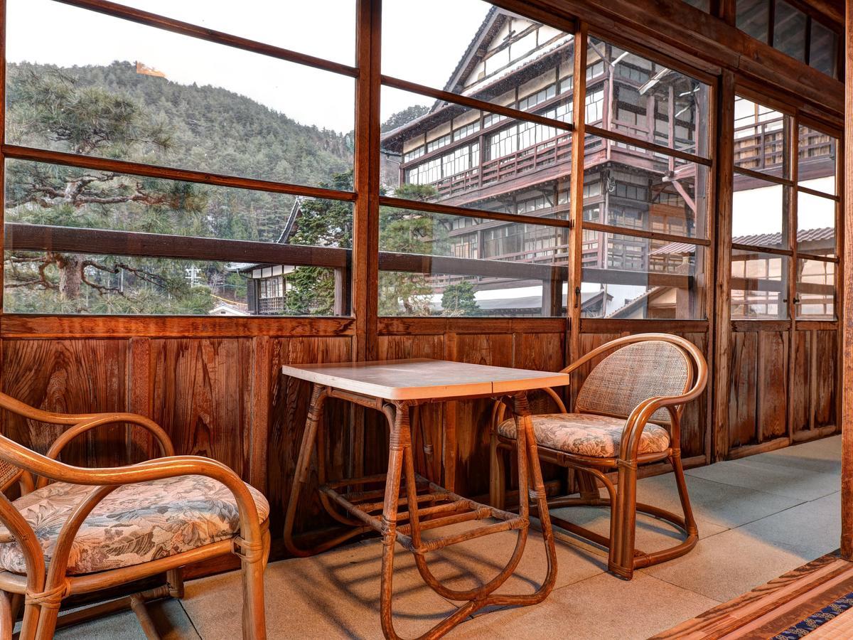 Masuya Ryokan Aoki Buitenkant foto
